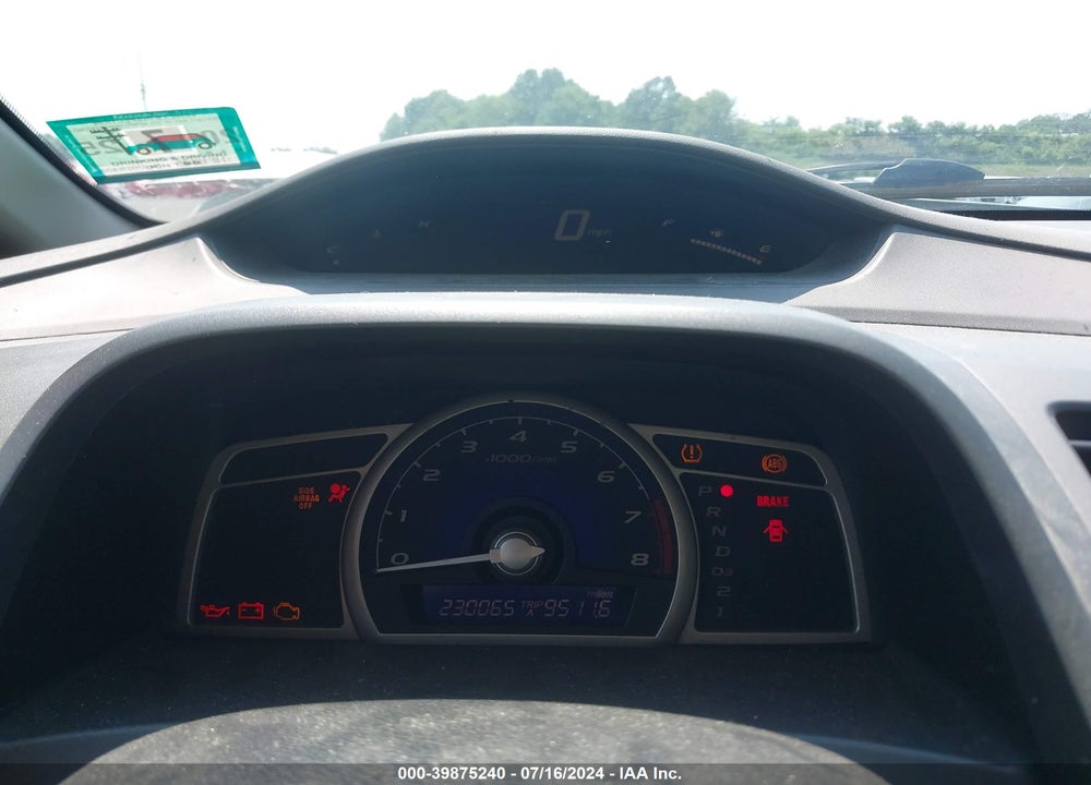 2010 HONDA CIVIC LX VIN: 2HGFA1F50AH568943