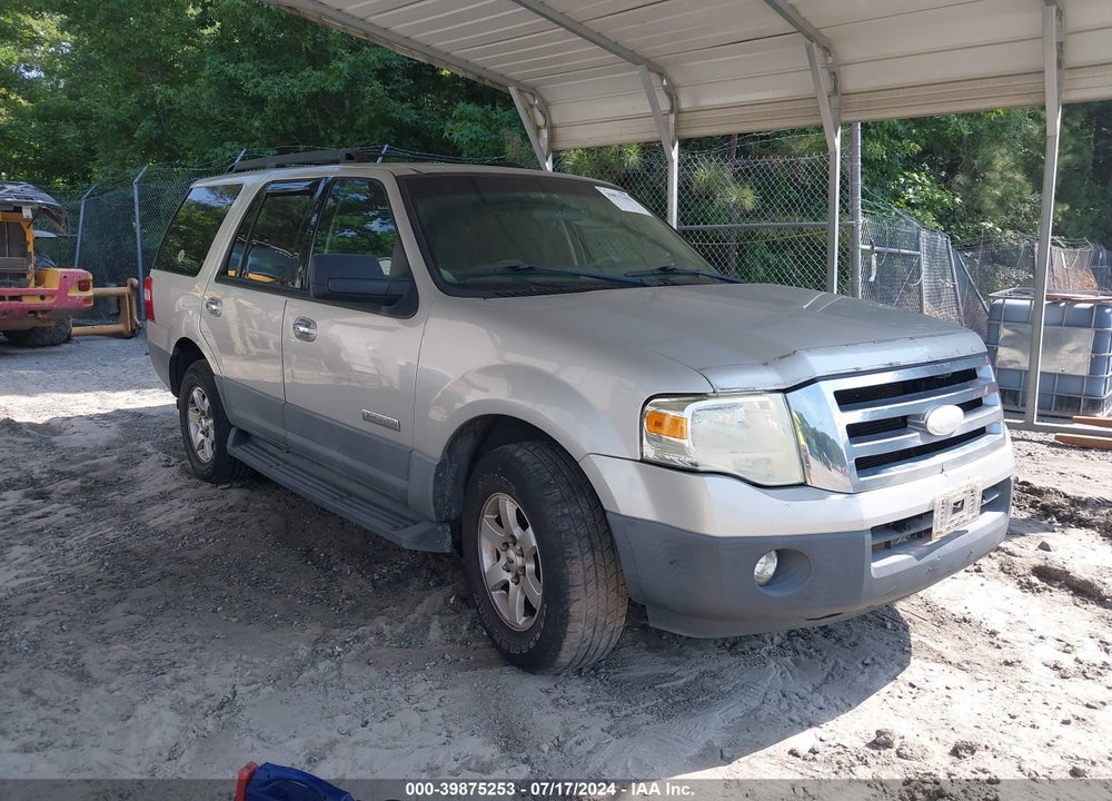2007 FORD EXPEDITION XLT VIN: 1FMFU16527LA88044