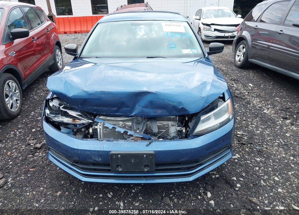 2015 VOLKSWAGEN JETTA 1.8T SE VIN: 3VWD17AJ8FM315145
