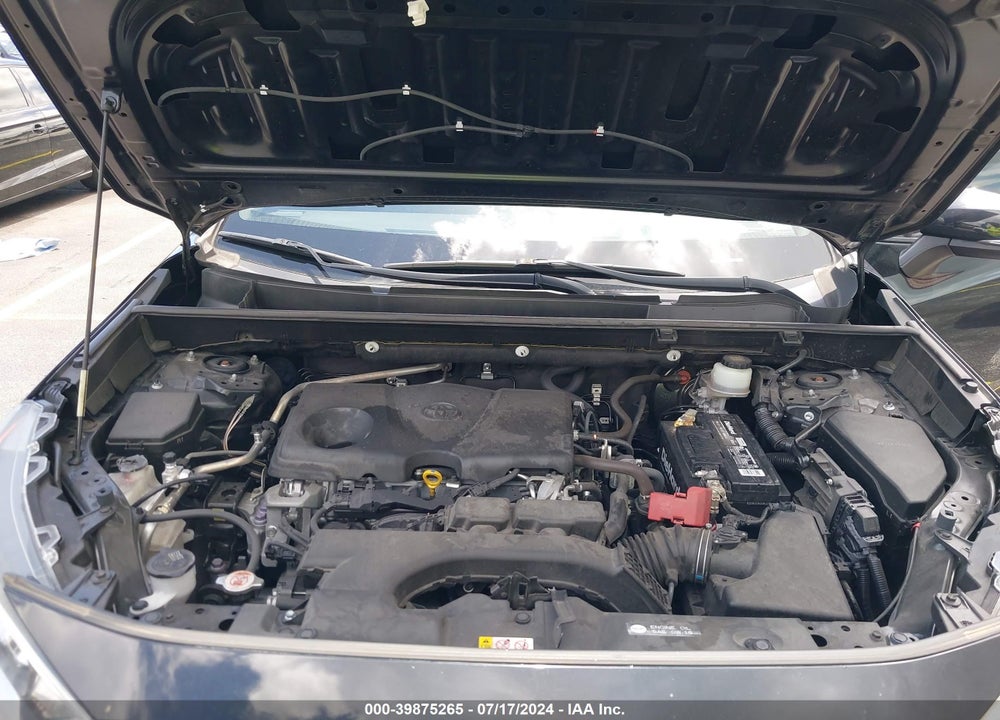 2019 TOYOTA RAV4 XLE PREMIUM VIN: JTMC1RFV6KD006673