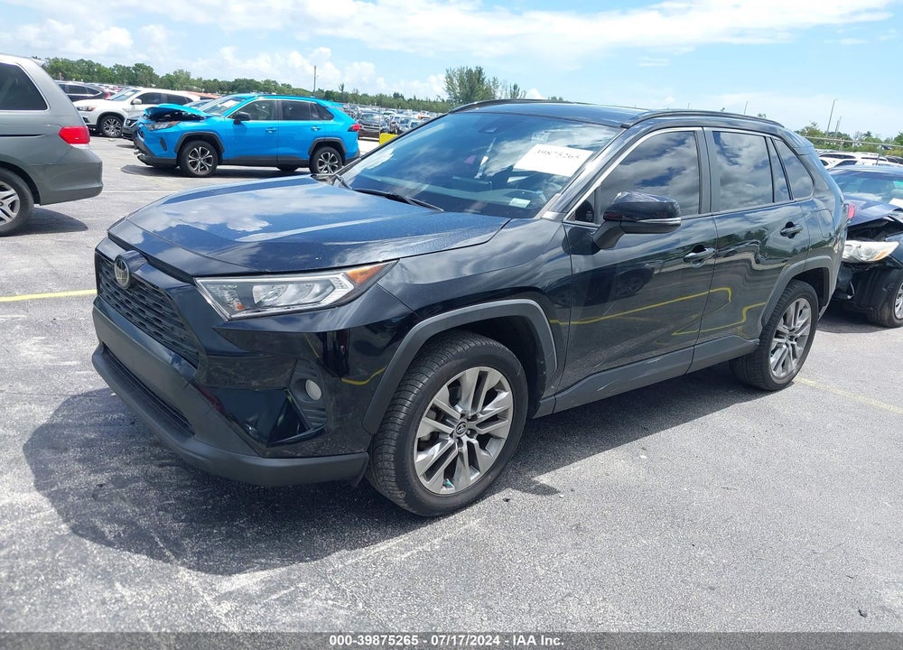 2019 TOYOTA RAV4 XLE PREMIUM VIN: JTMC1RFV6KD006673