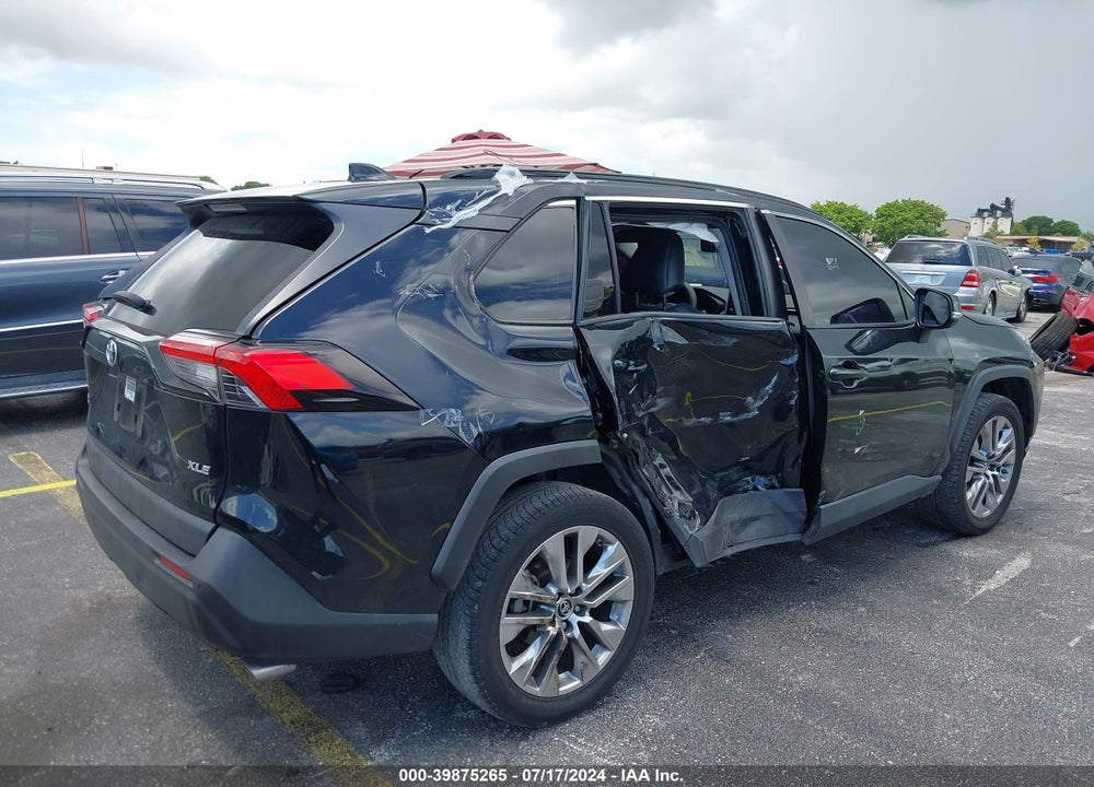 2019 TOYOTA RAV4 XLE PREMIUM VIN: JTMC1RFV6KD006673