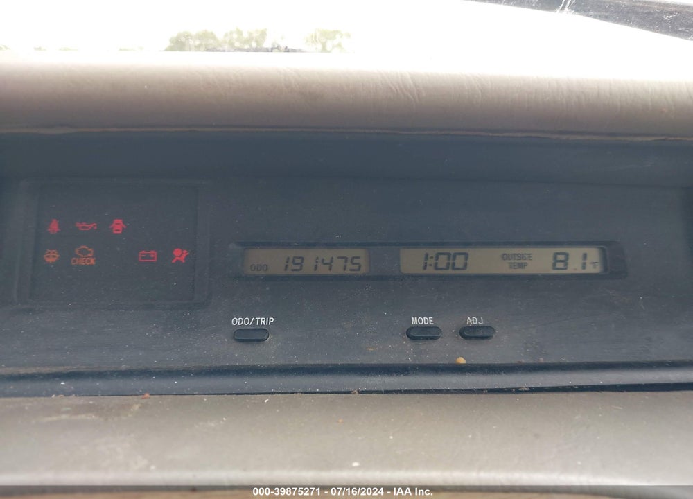2003 TOYOTA AVALON XL VIN: 4T1BF28B23U283339