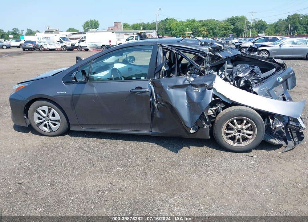 2017 TOYOTA PRIUS FOUR VIN: JTDKARFU7H3531484