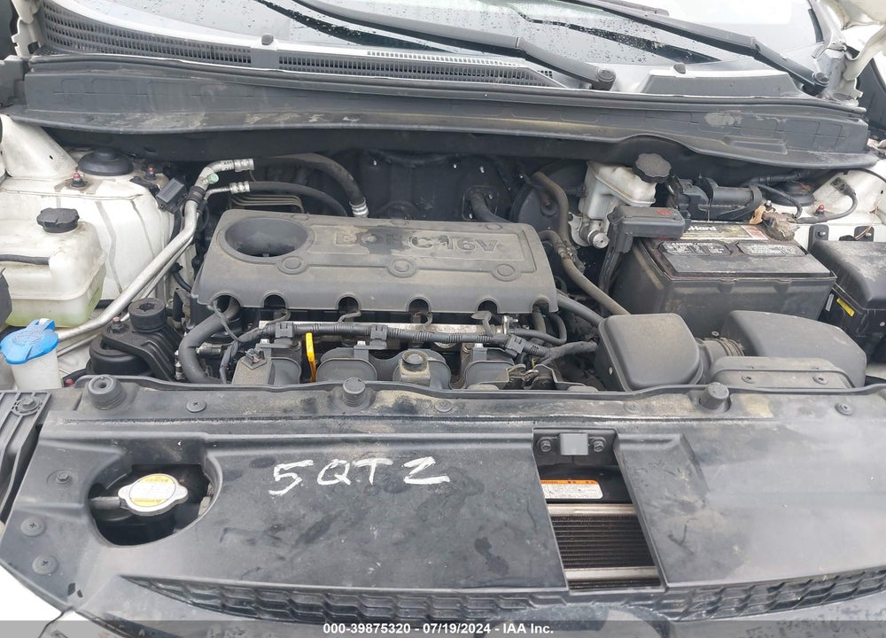 2010 HYUNDAI TUCSON LIMITED VIN: KM8JU3AC0AU020676