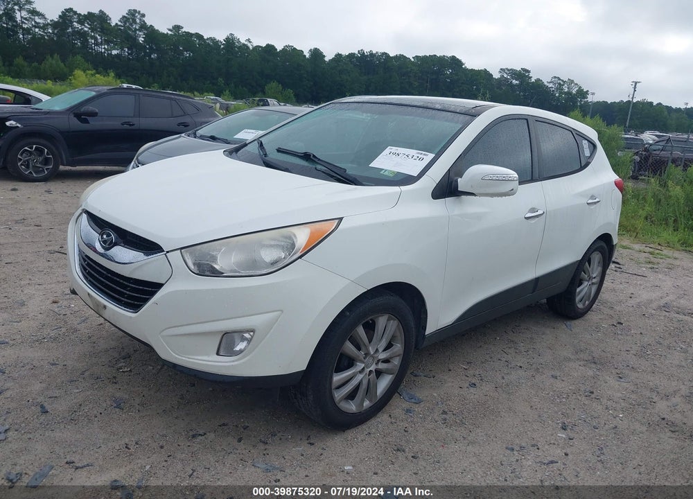 2010 HYUNDAI TUCSON LIMITED VIN: KM8JU3AC0AU020676