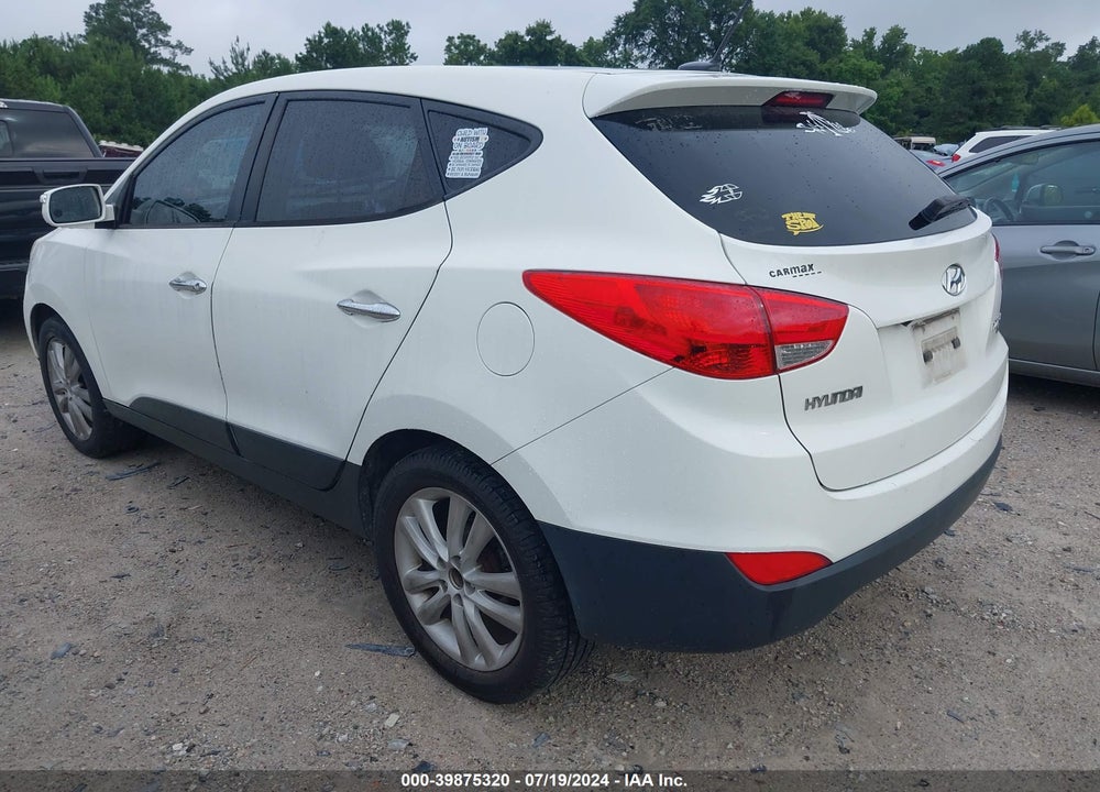 2010 HYUNDAI TUCSON LIMITED VIN: KM8JU3AC0AU020676