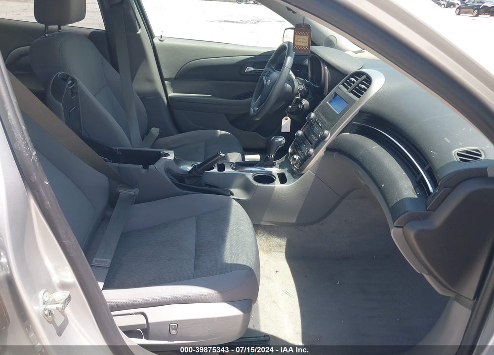 2015 CHEVROLET MALIBU LS VIN: 1G11B5SL4FF218993