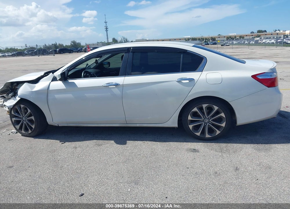 2015 HONDA ACCORD SPORT VIN: 1HGCR2F57FA242192