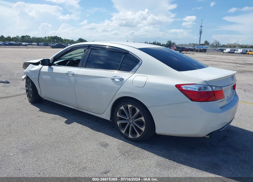 2015 HONDA ACCORD SPORT VIN: 1HGCR2F57FA242192