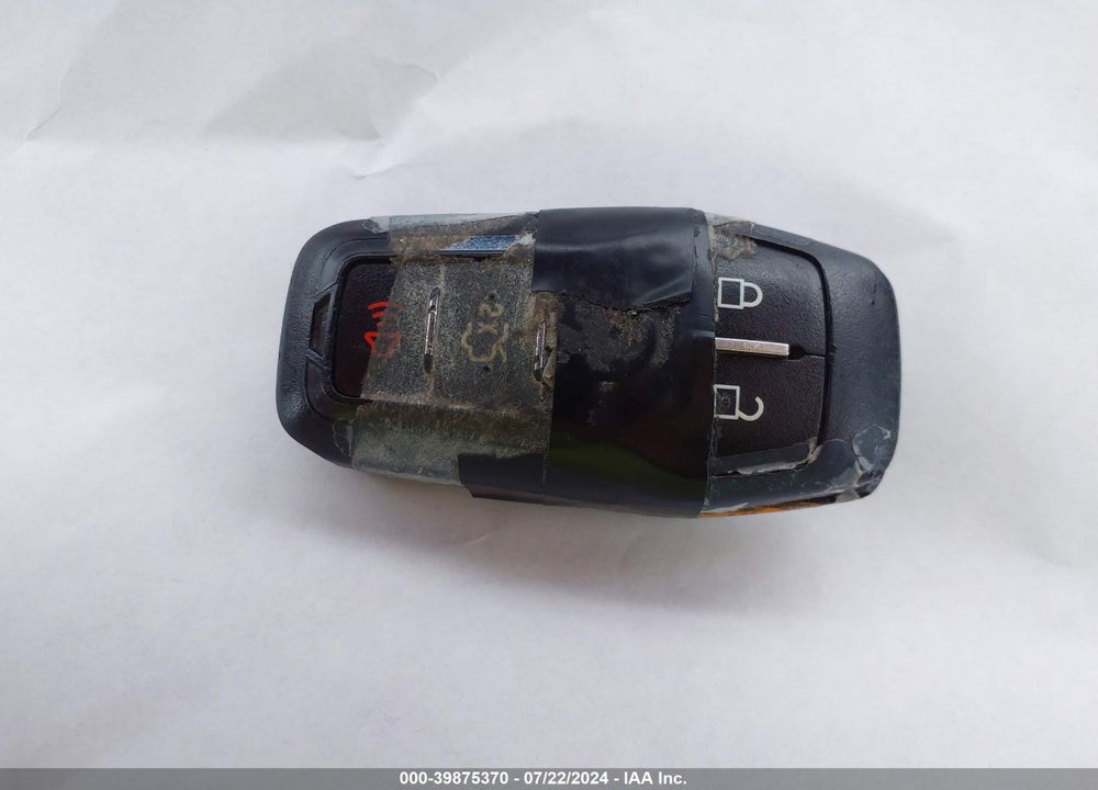2016 LINCOLN MKZ HYBRID VIN: 3LN6L2LU6GR621888