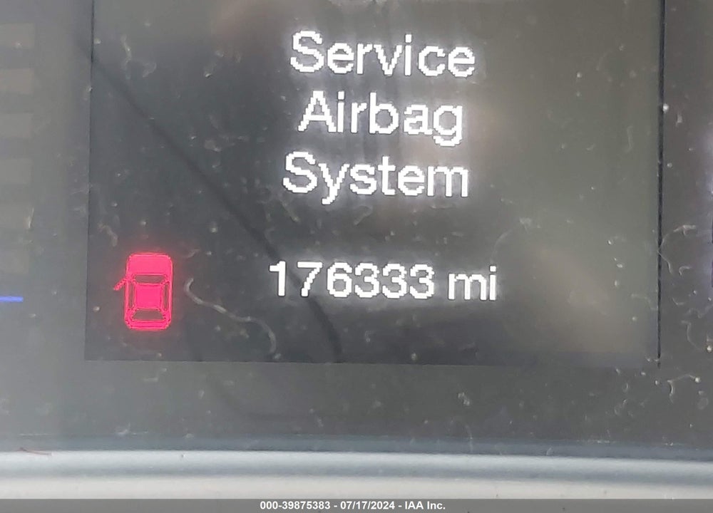 2015 CHRYSLER 200 LIMITED VIN: 1C3CCCAB9FN748364