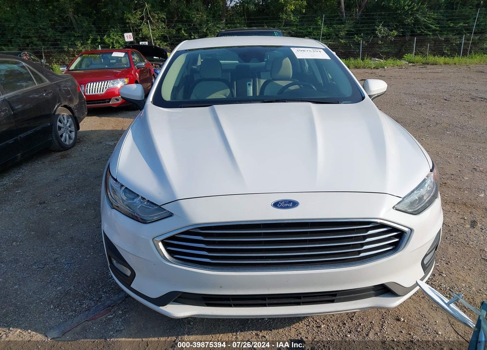 2019 FORD FUSION SE VIN: 3FA6P0HD1KR250577