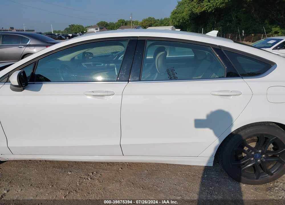 2019 FORD FUSION SE VIN: 3FA6P0HD1KR250577