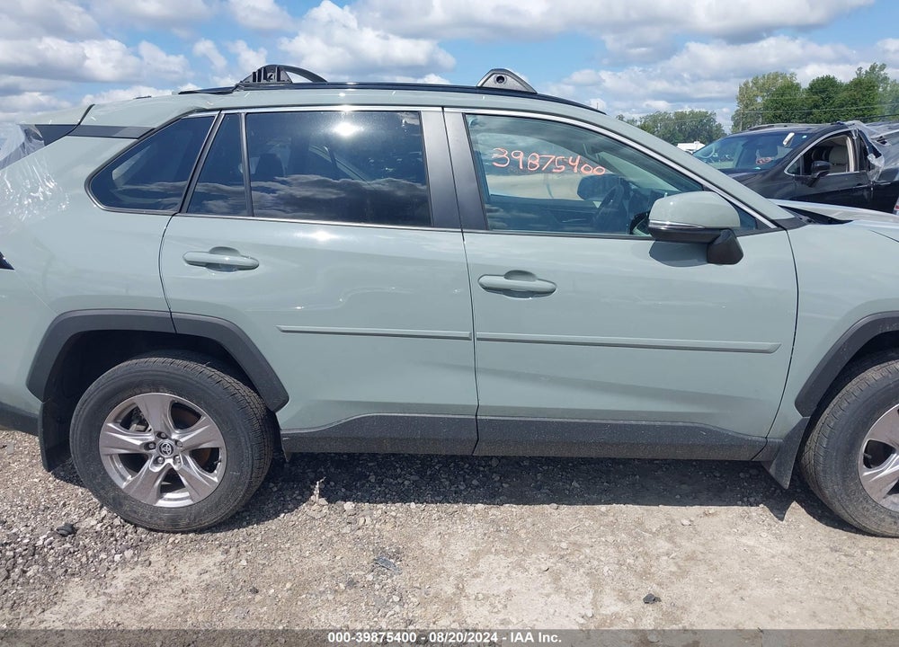 2023 TOYOTA RAV4 XLE VIN: 2T3P1RFVXPW355945
