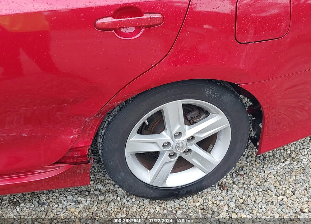 2014 TOYOTA CAMRY SE VIN: 4T1BF1FK5EU859019