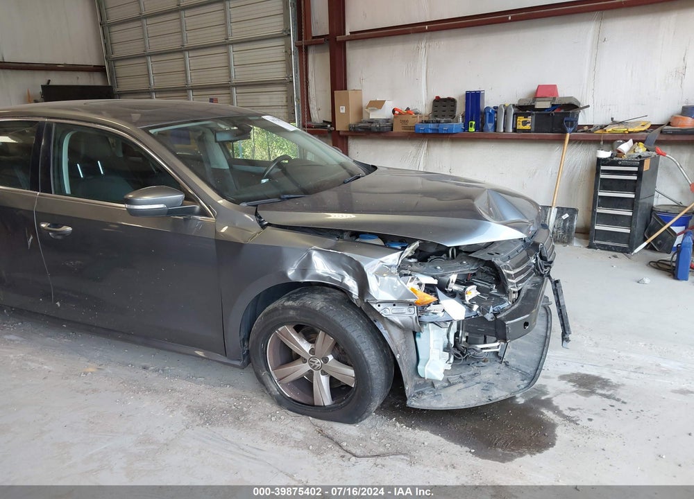 2013 VOLKSWAGEN PASSAT 2.5L SE VIN: 1VWBP7A3XDC111534