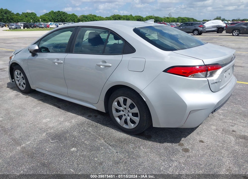 2021 TOYOTA COROLLA LE VIN: 5YFEPMAE8MP258006