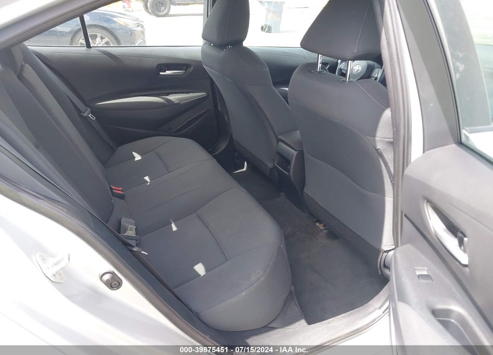 2021 TOYOTA COROLLA LE VIN: 5YFEPMAE8MP258006