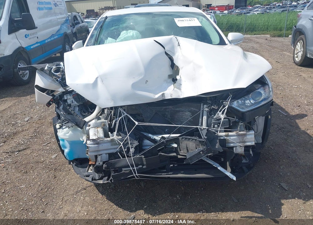 2015 FORD FUSION SE VIN: 3FA6P0H7XFR159243