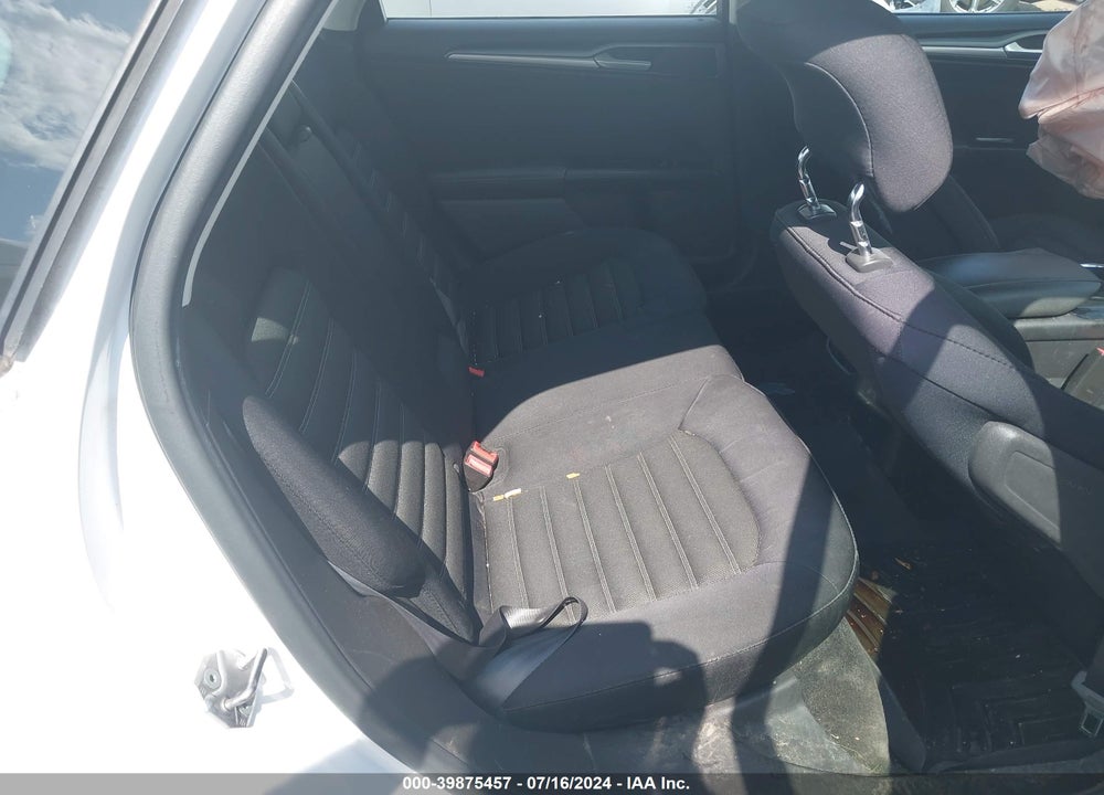 2015 FORD FUSION SE VIN: 3FA6P0H7XFR159243