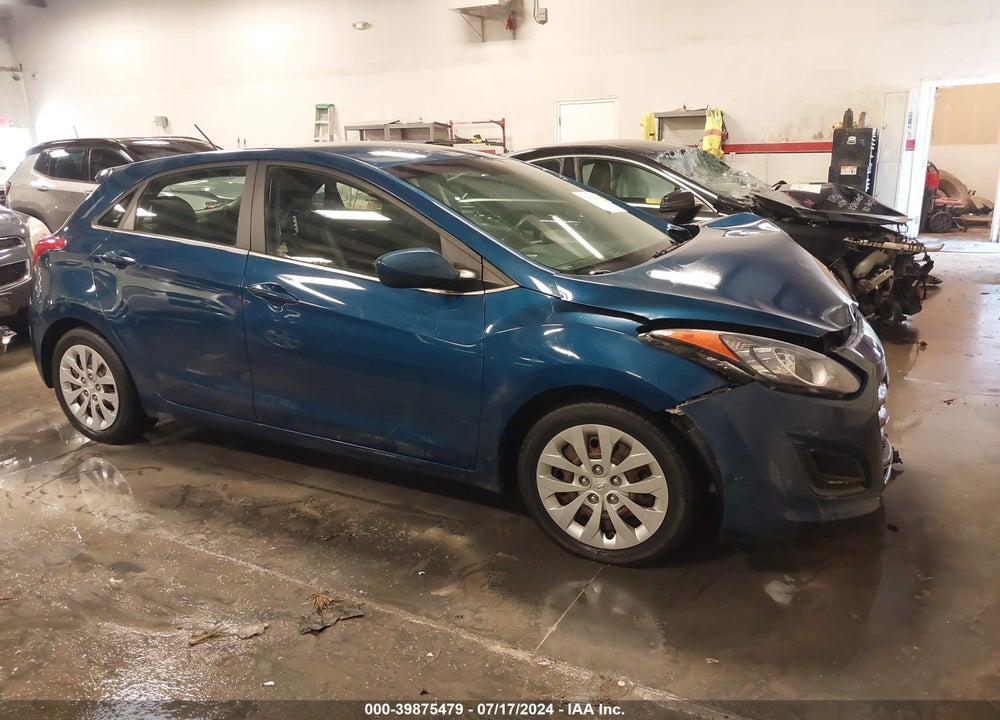 2016 HYUNDAI ELANTRA GT VIN: KMHD35LH1GU318666