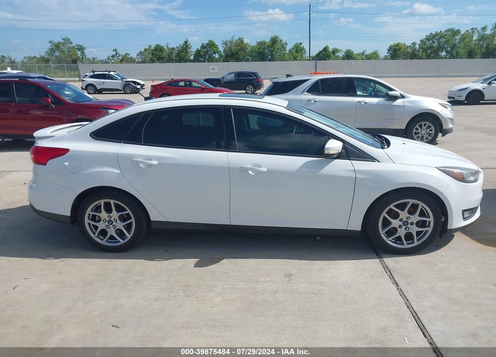 2015 FORD FOCUS SE VIN: 1FADP3F2XFL268459