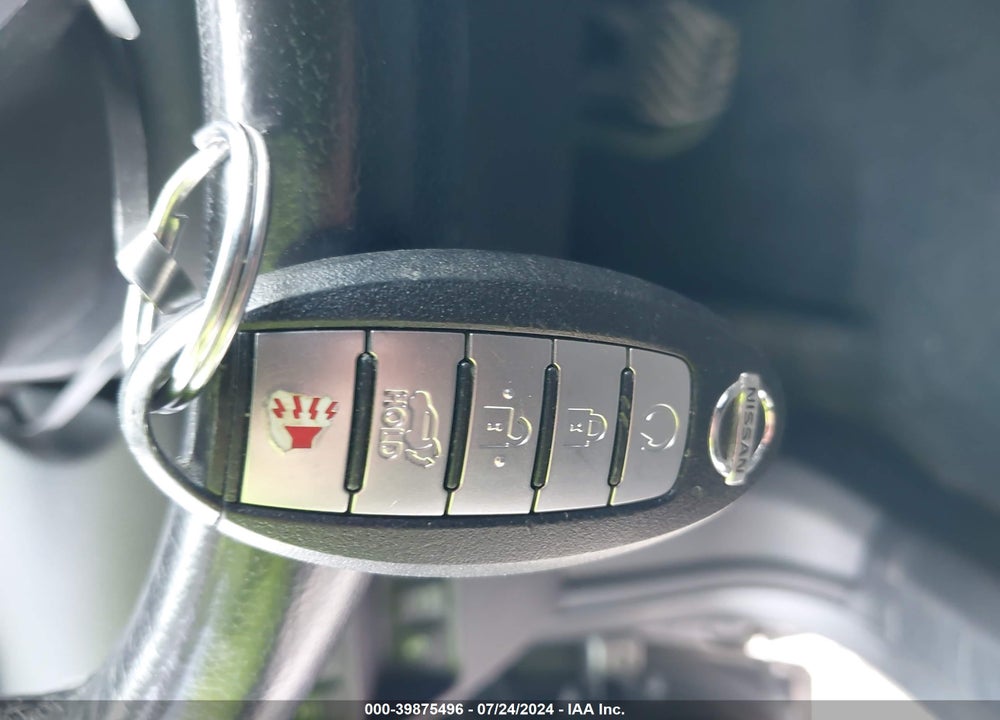 2019 NISSAN ROGUE SV VIN: JN8AT2MV1KW400621