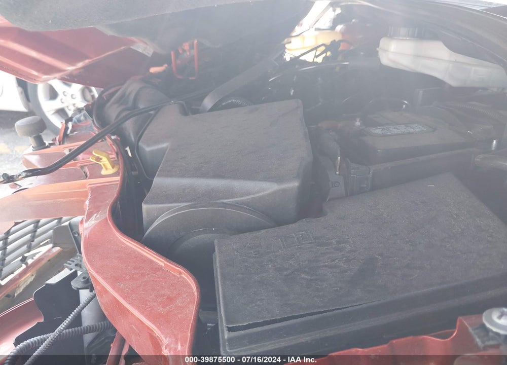 2018 FORD FOCUS TITANIUM VIN: 1FADP3J24JL260194