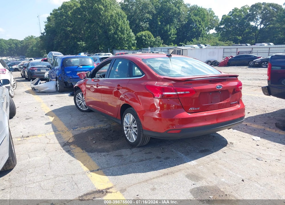 2018 FORD FOCUS TITANIUM VIN: 1FADP3J24JL260194