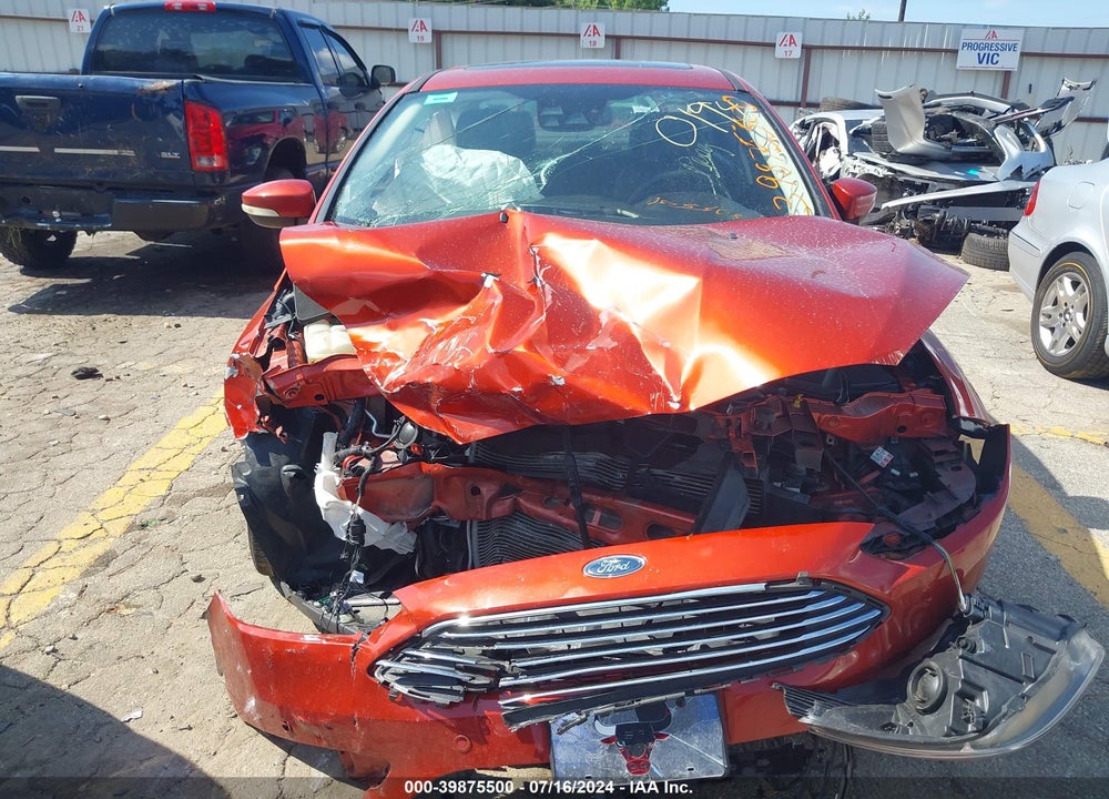 2018 FORD FOCUS TITANIUM VIN: 1FADP3J24JL260194