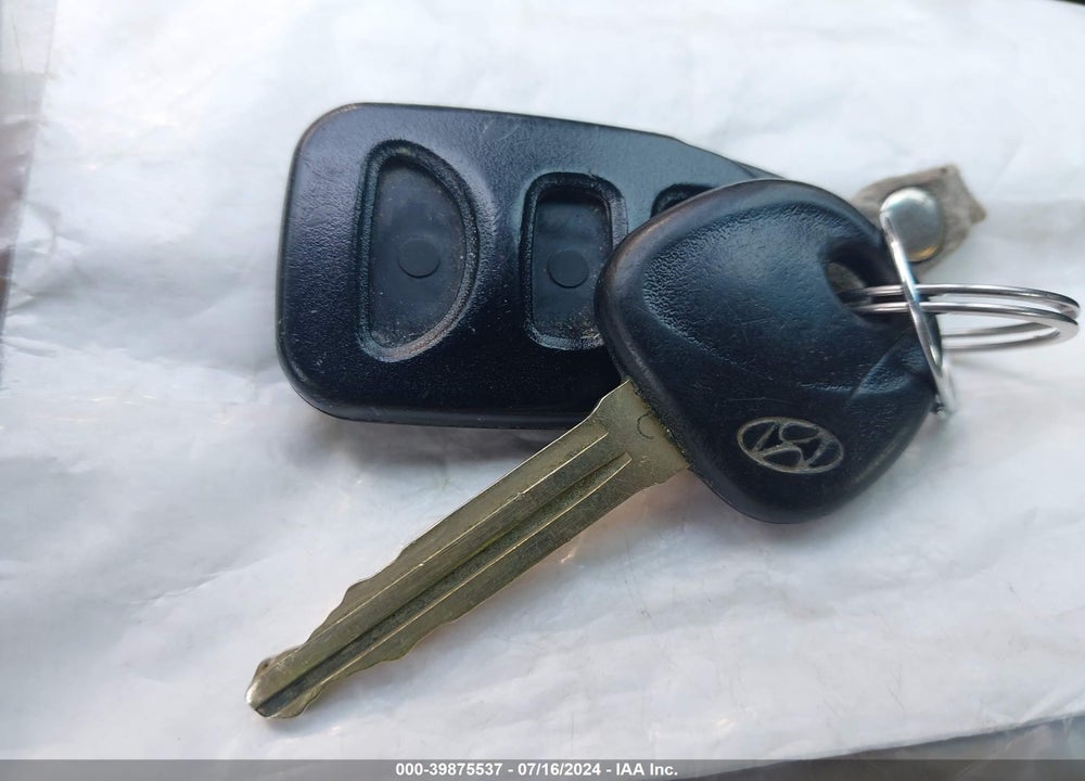 2012 HYUNDAI ELANTRA GLS (ULSAN PLANT) VIN: KMHDH4AE8CU270372
