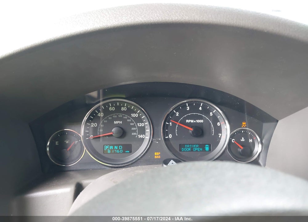 2006 JEEP COMMANDER VIN: 1J8HG48K76C272766