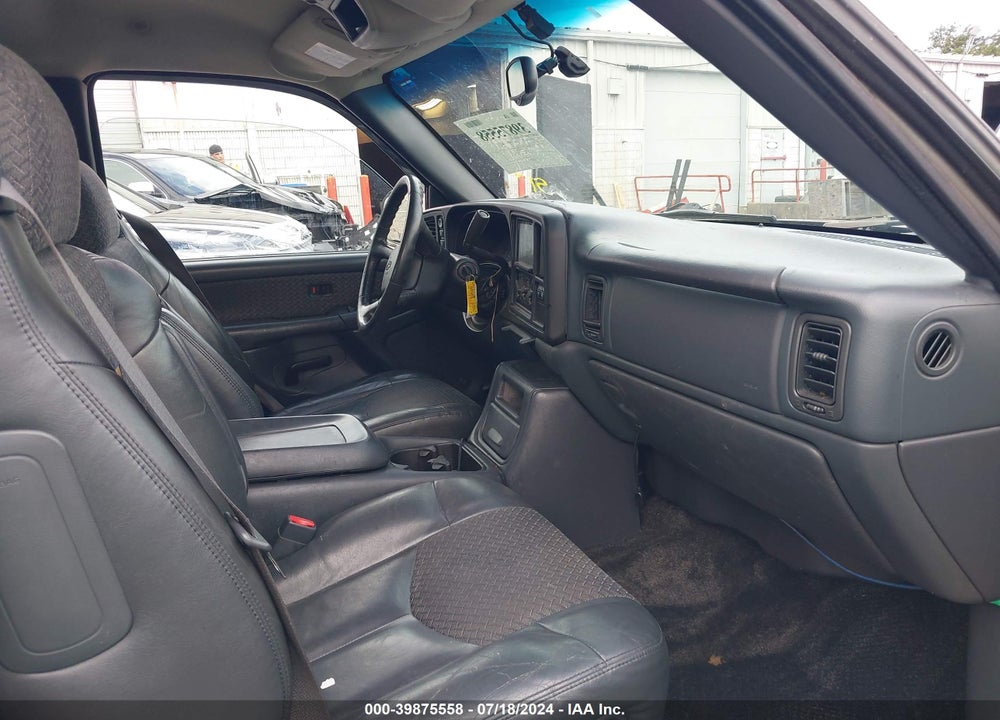 2002 CHEVROLET AVALANCHE 1500 VIN: 3GNEK13T32G222680
