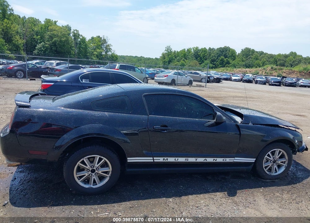2005 FORD MUSTANG V6 DELUXE/V6 PREMIUM VIN: 1ZVFT80N955156329
