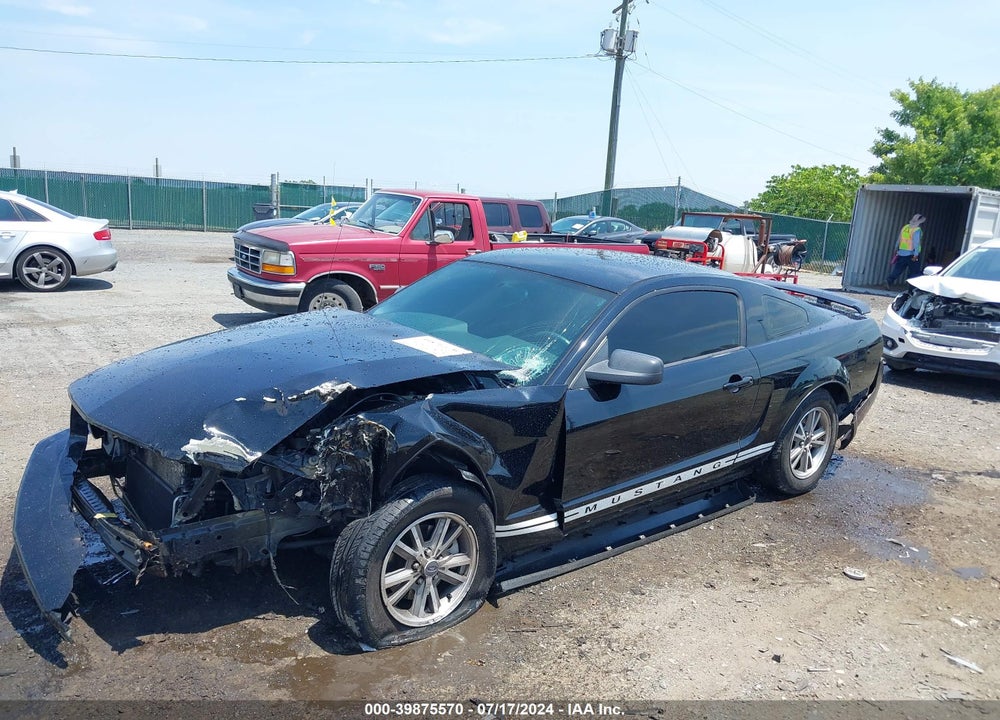 2005 FORD MUSTANG V6 DELUXE/V6 PREMIUM VIN: 1ZVFT80N955156329