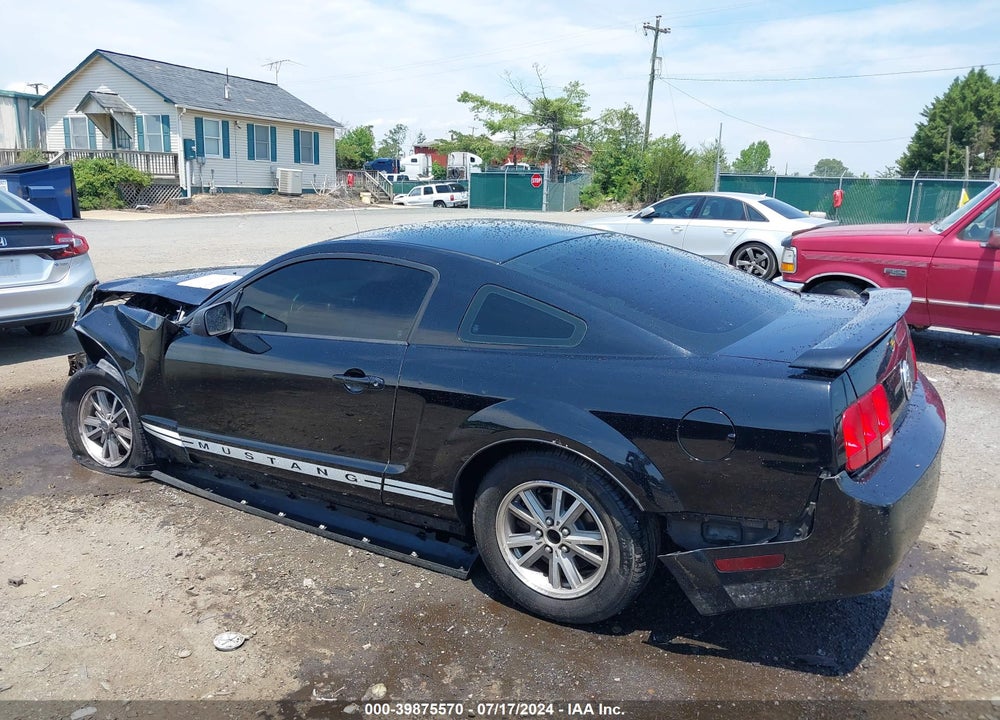 2005 FORD MUSTANG V6 DELUXE/V6 PREMIUM VIN: 1ZVFT80N955156329