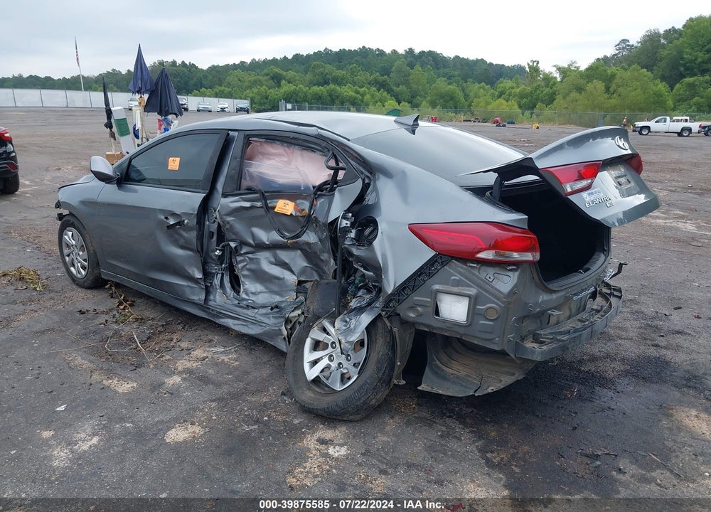 2017 HYUNDAI ELANTRA VIN: KMHD74LF6HU154331