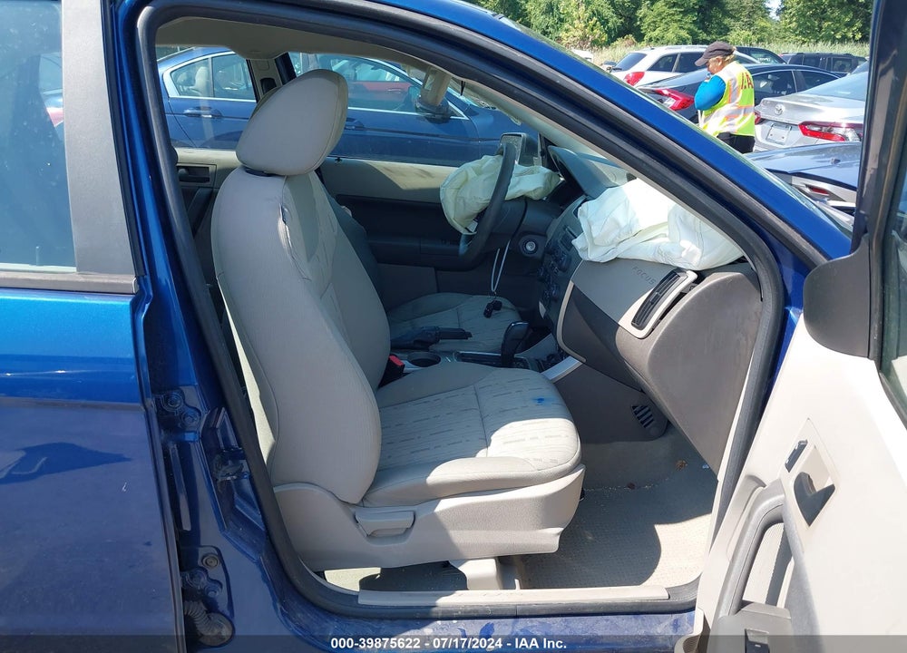 2009 FORD FOCUS SE VIN: 1FAHP35NX9W177420