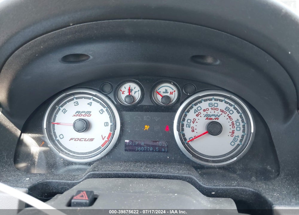 2009 FORD FOCUS SE VIN: 1FAHP35NX9W177420