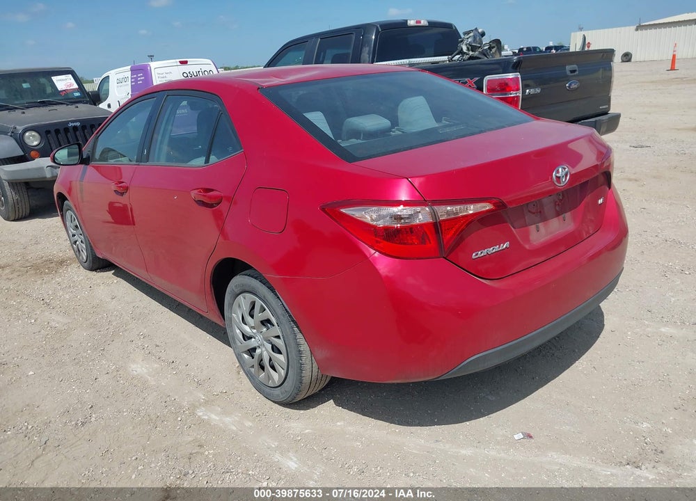 2018 TOYOTA COROLLA LE VIN: 2T1BURHE6JC006457