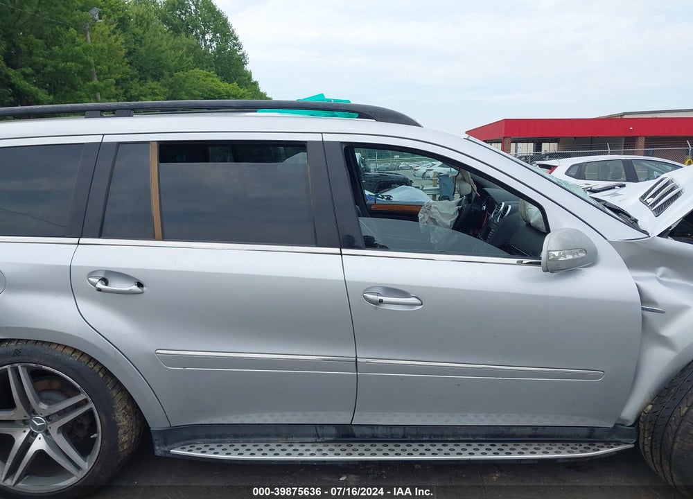 2008 MERCEDES-BENZ GL 450 4MATIC VIN: 4JGBF71E28A310033