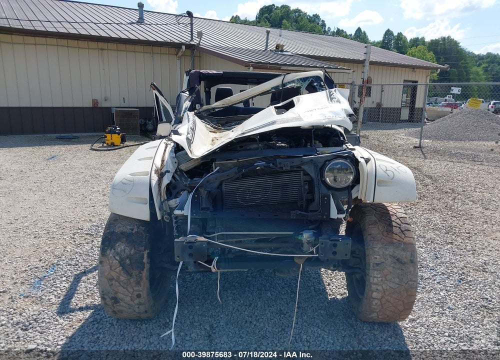 2015 JEEP WRANGLER UNLIMITED SPORT VIN: 1C4BJWDG4FL510228