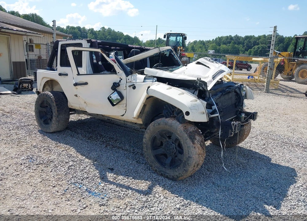 2015 JEEP WRANGLER UNLIMITED SPORT VIN: 1C4BJWDG4FL510228