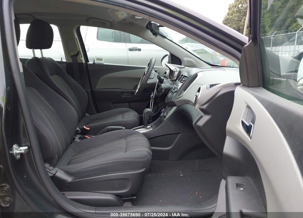 2015 CHEVROLET SONIC LT AUTO VIN: 1G1JC5SH1F4205736