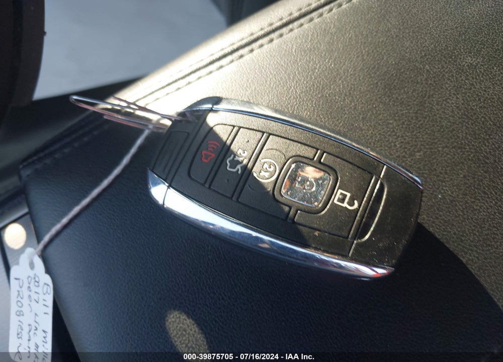 2017 LINCOLN MKZ HYBRID RESERVE VIN: 3LN6L5MU2HR666635