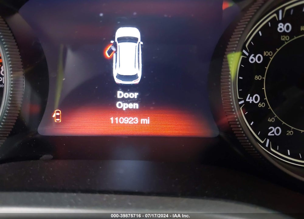 2018 JEEP CHEROKEE TRAILHAWK 4X4 VIN: 1C4PJMBX8JD609943