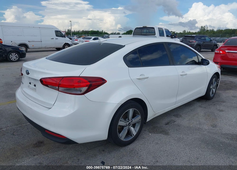 2018 KIA FORTE LX VIN: 3KPFL4A72JE219250