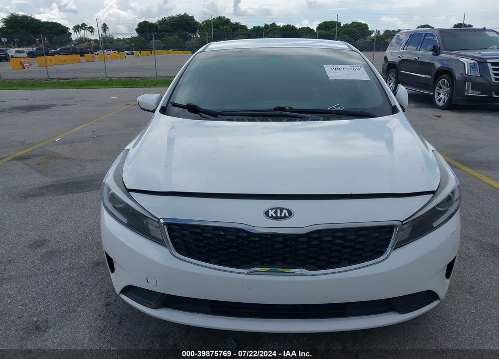 2018 KIA FORTE LX VIN: 3KPFL4A72JE219250