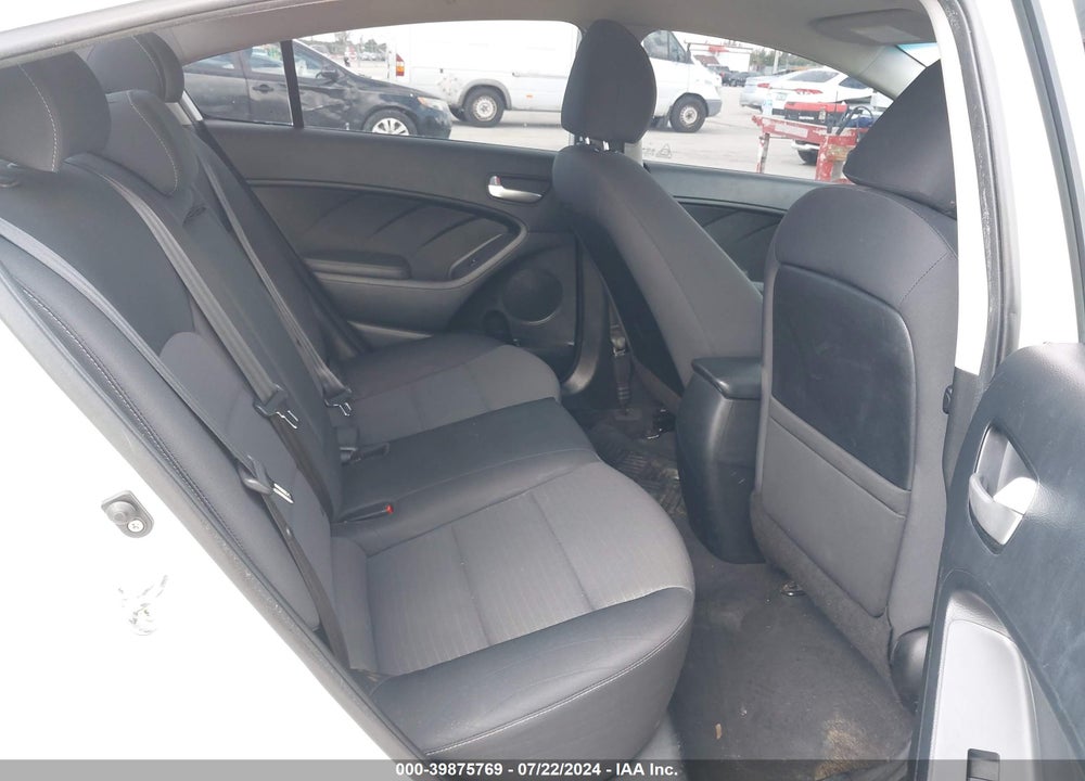 2018 KIA FORTE LX VIN: 3KPFL4A72JE219250